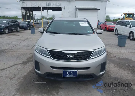 2014 Kia Sorento Lx z USA, uszkodzony, nr VIN 5XYKT3A69EG495031